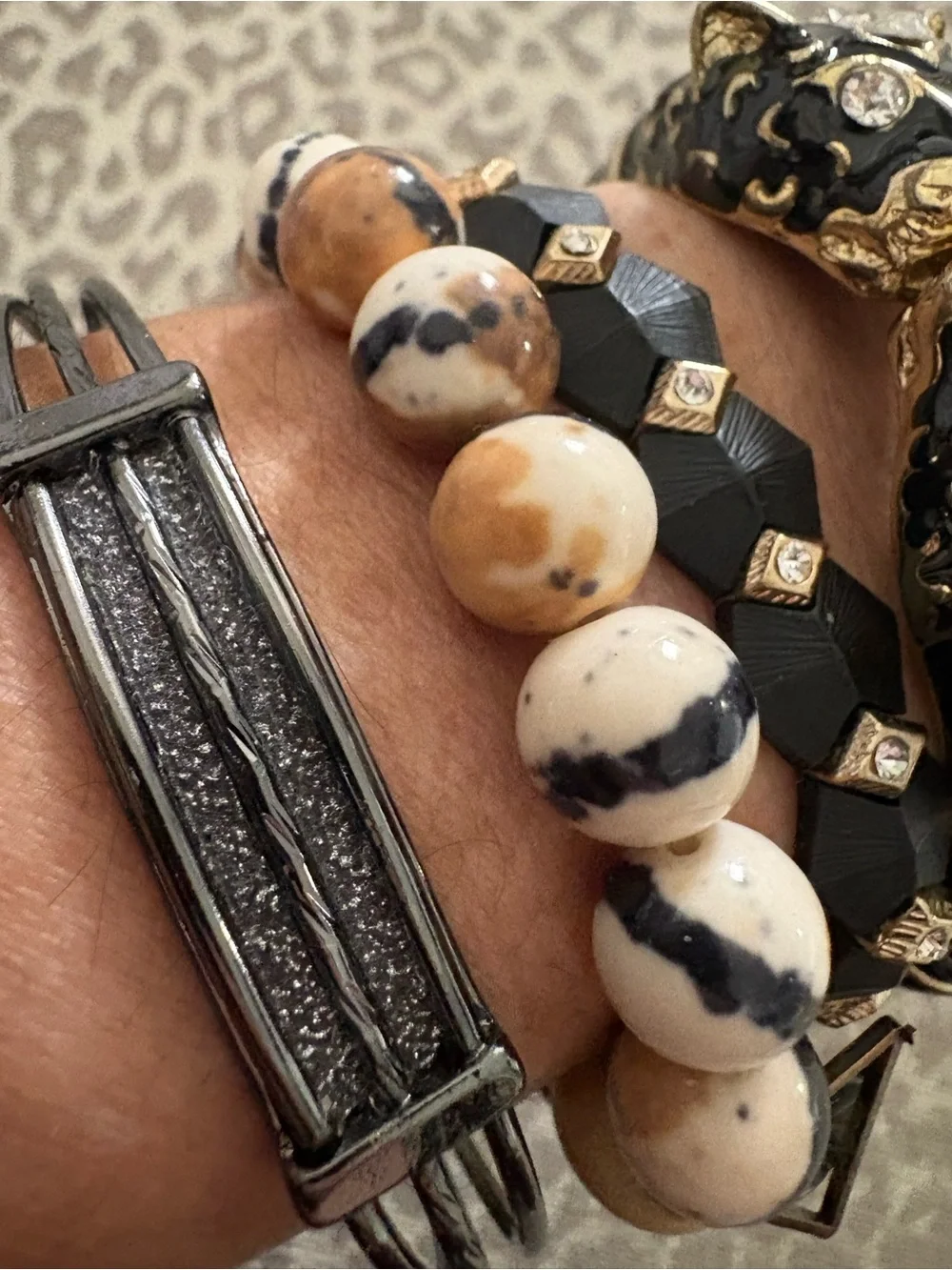 Set of 5 Women's Mixed Metal and Bead Bracelets - Black, Gold, Cream